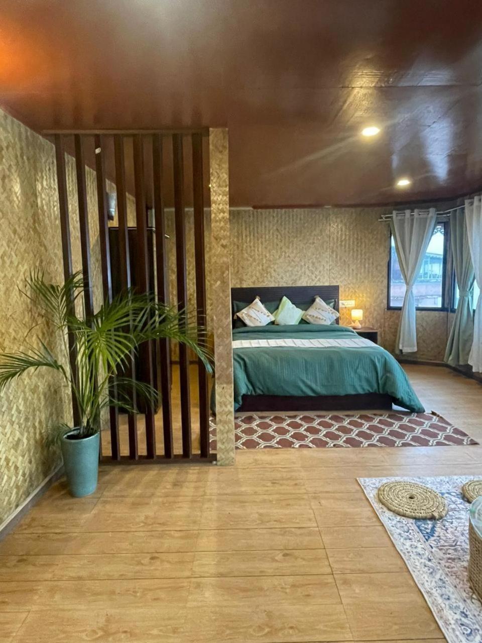 Monratino Himadrie -2 Mins Walk From Mall Road - All Rooms Have Kanchenjunga Mountain View Darjeeling  Bagian luar foto