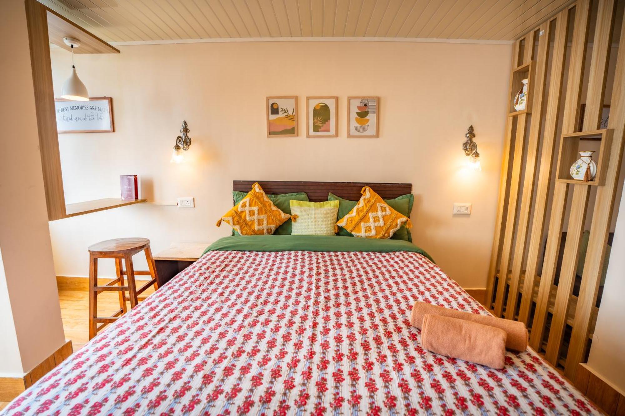 Monratino Himadrie -2 Mins Walk From Mall Road - All Rooms Have Kanchenjunga Mountain View Darjeeling  Bagian luar foto